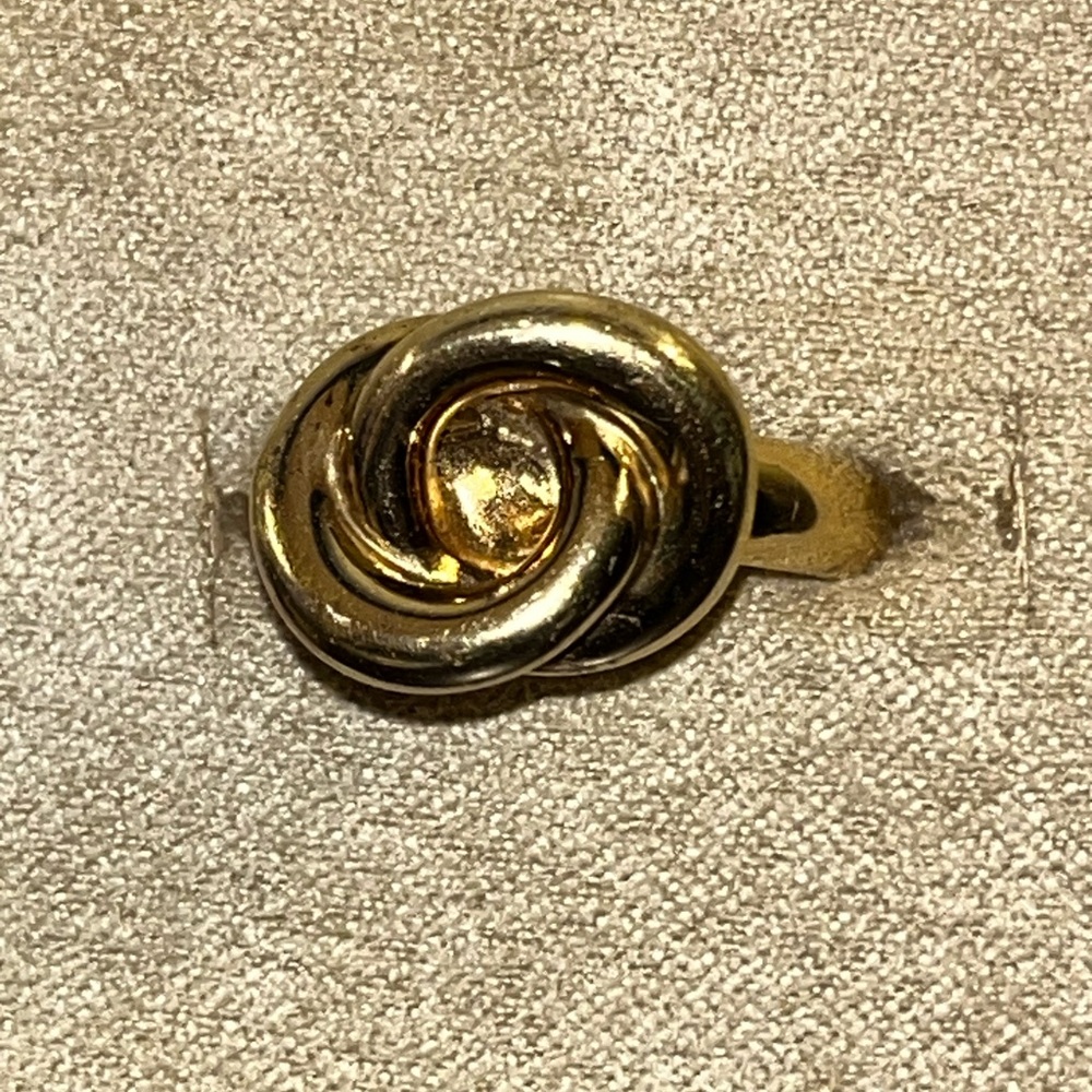 Vintage 18k Gold Plated Love Knot Ring Sz 8